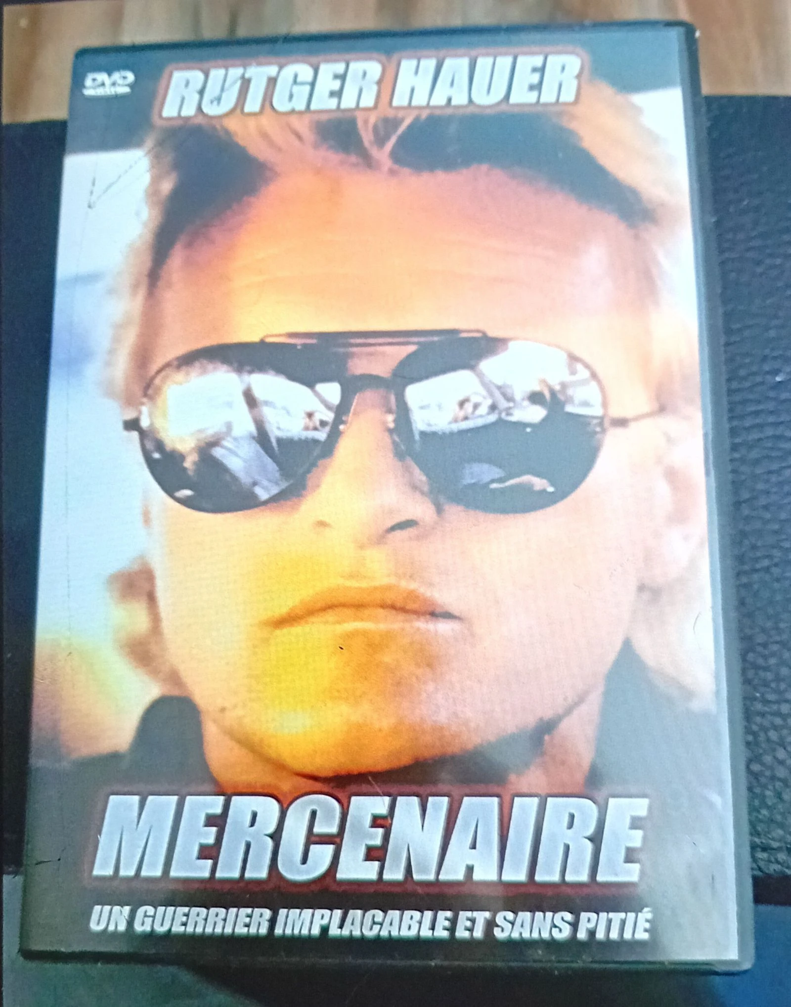 Dvd d'action : le mercenaire avec Rutger Hauer